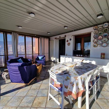Апартаменты Via Alberti Terrazza Vista Aperta- Free Parking Пьетра-Лигуре Экстерьер фото